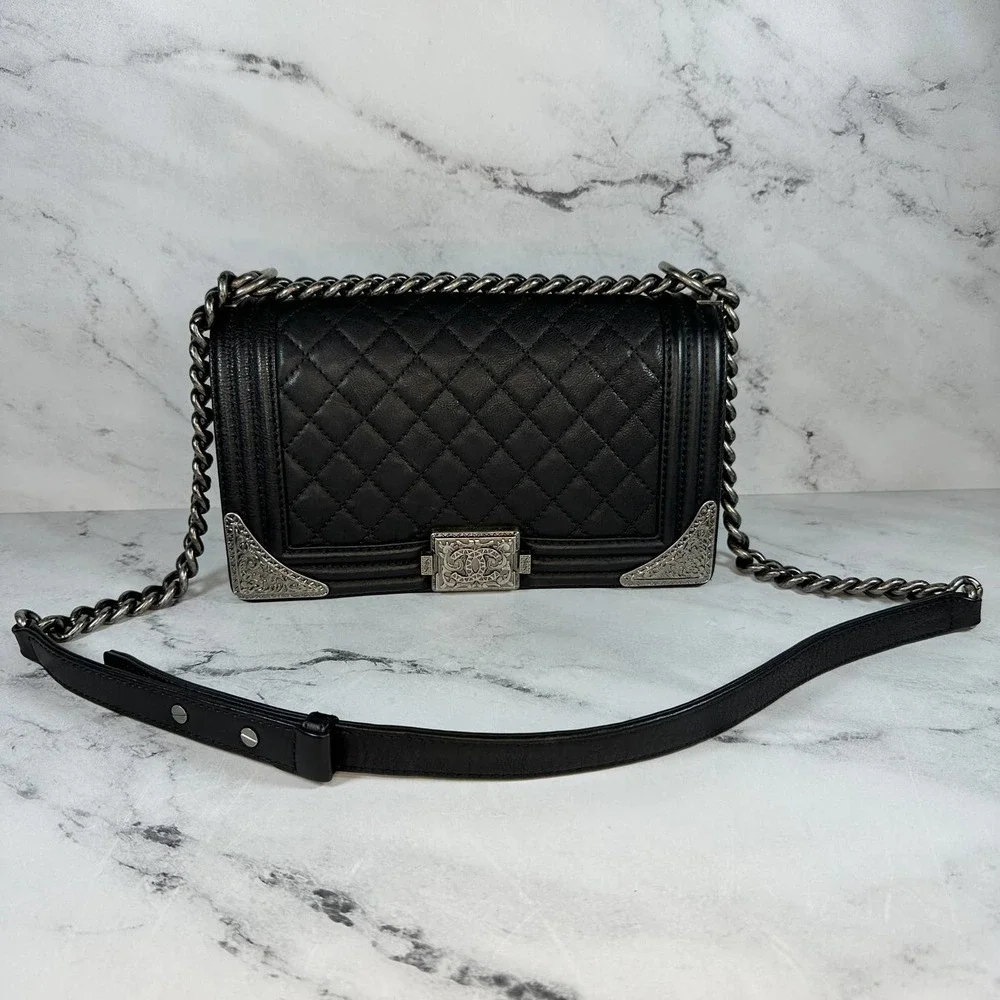 ❌❌ Chanel Boy Bag Metal Old Medium Classic Quilted Black Flap CC Leboy Calfskin - Picture 4 of 16